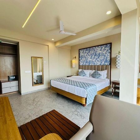 Titanic Boutique Hotel Бага Экстерьер фото