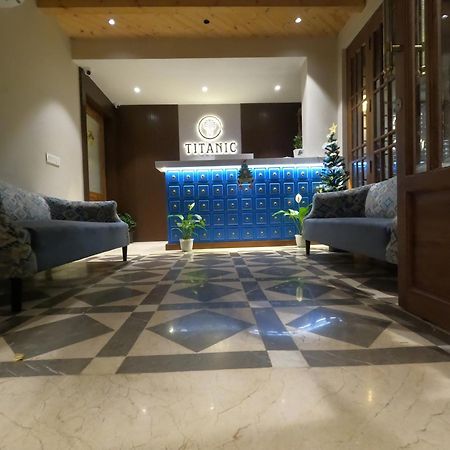 Titanic Boutique Hotel Бага Экстерьер фото